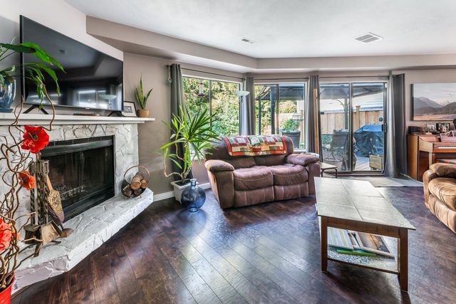 d6bd6a8e792bf1ce3f48a0f16ee3c08d751e1bdb at 1 - 21550 Cherrington Avenue d6bd6a8e792bf1ce3f48a0f16ee3c08d751e1bdb at 1 - 21550 Cherrington Avenue