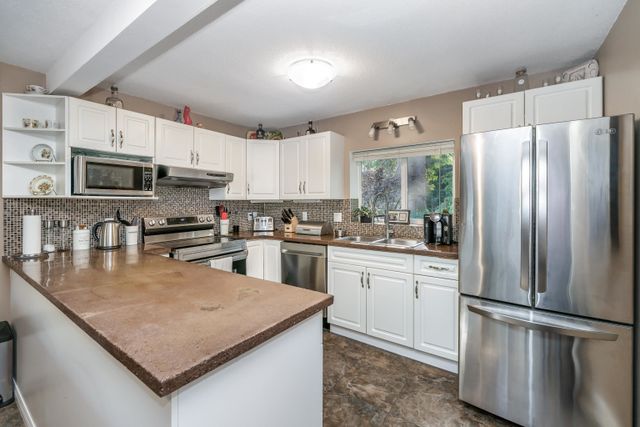 262004a6025de996a6456c267672b9ce7d10d2e7 at 26035 112 Avenue 262004a6025de996a6456c267672b9ce7d10d2e7 at 26035 112 Avenue