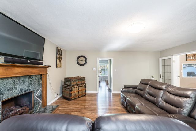 cd412fa6dc9750a517a1c90e4fd677fd7ad52795 at 26035 112 Avenue