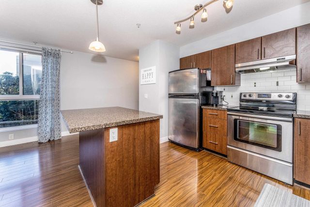 5b6a75d1f48954d98e32eec549e56124134a0a87 at 109 - 12075 228 Street