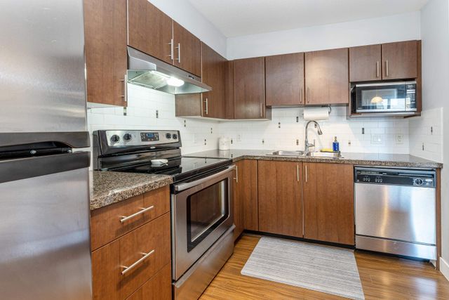 5f90e5f1e16327345989299b464bda40f3b8f010 at 109 - 12075 228 Street