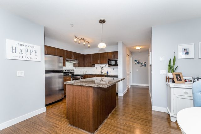 71fed2722fd941b1649cbb235aa576fd57ff0828 at 109 - 12075 228 Street