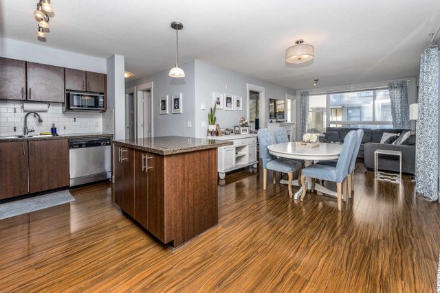 76339669cae9d1145f13bcd33fc6544bdcf28c67 at 109 - 12075 228 Street