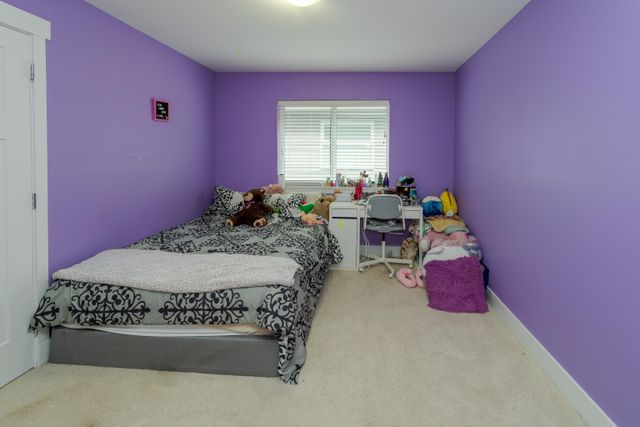 15f4405e19e1226a05c4eec65eacf4fd95b757cb at 11187 239 Street