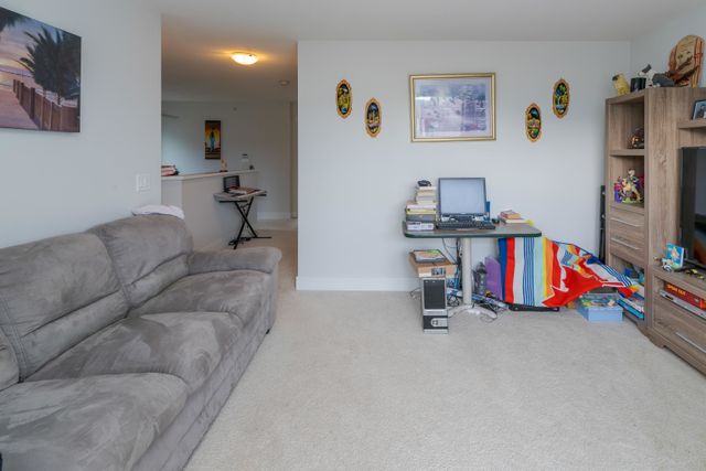 8f75846ca07065a729e00d84f63d371ce4c4de28 at 11187 239 Street