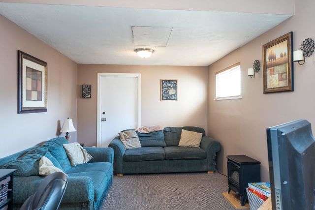 f585ed698685846cfbf37a4495018eb339252a21 at 127 - 11255 Harrison Street f585ed698685846cfbf37a4495018eb339252a21 at 127 - 11255 Harrison Street