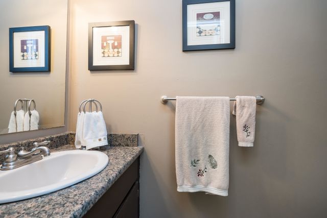 fa9c142f212b257ad61b3b064c28f45467c47f86 at 127 - 11255 Harrison Street