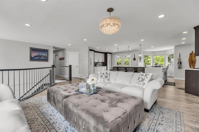 12c882be51d8c7f3afe6a8000a58078b713ce2da at 12958 Sheldrake Court