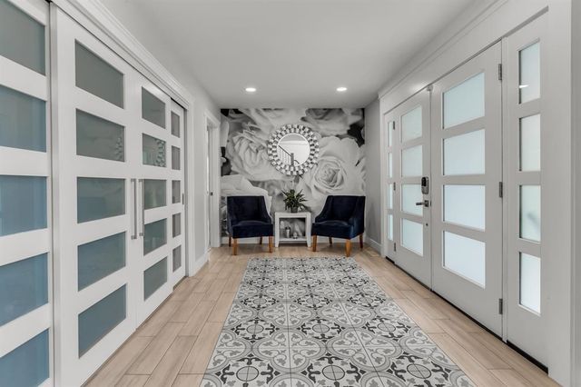 181fb29b2079defed4996e84b41d861f984d18d4 at 12958 Sheldrake Court