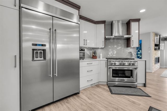 ab3bea238bc625c34822261e3c89bd97b746dd26 at 12958 Sheldrake Court