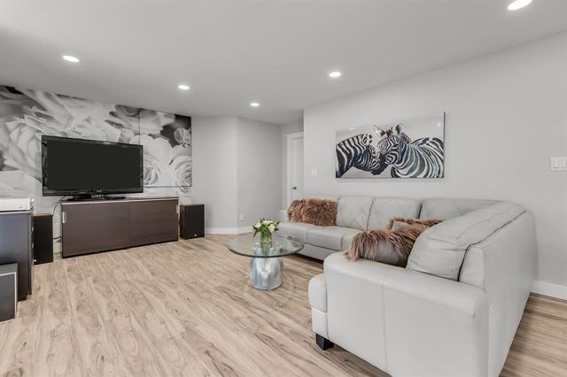 ed23c0bec042b59439c2d03dbf5beaf23b90ca98 at 12958 Sheldrake Court