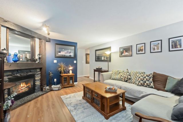 27111-122-avenue-northeast-maple-ridge-24 at 27111 122 Avenue, Northeast, Maple Ridge