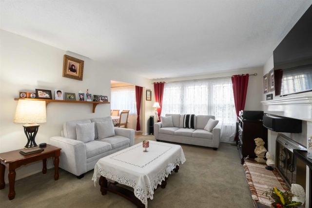 9113-145a-street-bear-creek-green-timbers-surrey-05 at 9113 145a Street, Bear Creek Green Timbers, Surrey