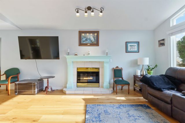 19379-cusick-crescent-mid-meadows-pitt-meadows-05 at 19379 Cusick Crescent, Mid Meadows, Pitt Meadows