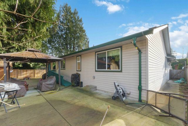 19379-cusick-crescent-mid-meadows-pitt-meadows-30 at 19379 Cusick Crescent, Mid Meadows, Pitt Meadows