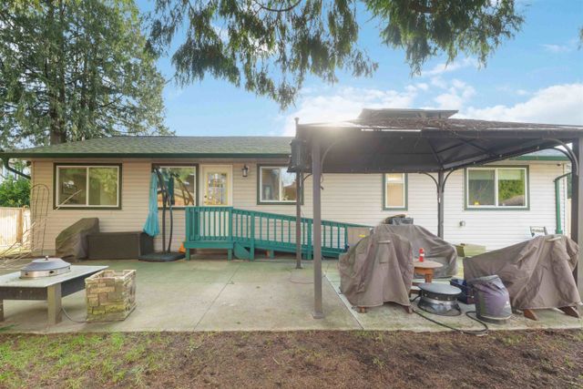 19379-cusick-crescent-mid-meadows-pitt-meadows-31 at 19379 Cusick Crescent, Mid Meadows, Pitt Meadows