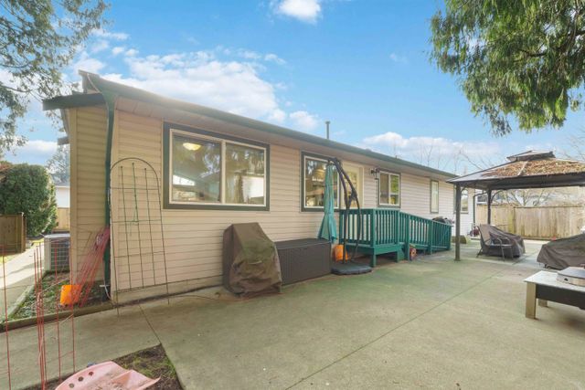 19379-cusick-crescent-mid-meadows-pitt-meadows-34 at 19379 Cusick Crescent, Mid Meadows, Pitt Meadows