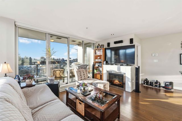 12069-harris-road-central-meadows-pitt-meadows-04 at 308 - 12069 Harris Road, Central Meadows, Pitt Meadows