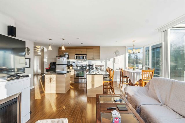 12069-harris-road-central-meadows-pitt-meadows-08 at 308 - 12069 Harris Road, Central Meadows, Pitt Meadows