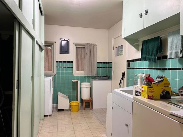 3047-oxford-street-glenwood-pq-port-coquitlam-26 at 3047 Oxford Street, Glenwood PQ, Port Coquitlam