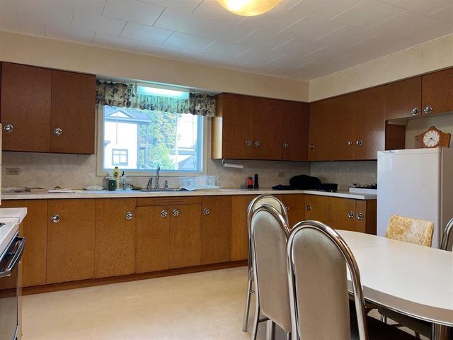 3047-oxford-street-glenwood-pq-port-coquitlam-27 at 3047 Oxford Street, Glenwood PQ, Port Coquitlam