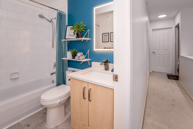 61293d937b574f35b163ae73404fd02d4d827f89 at 61 - 6747 203 Street