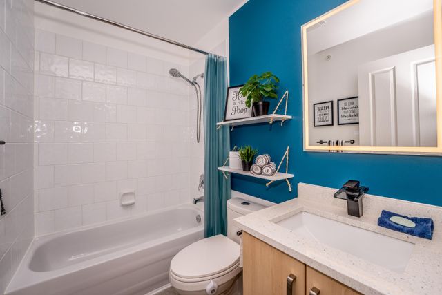 92fe1ca1d36a285f1be5e301c2987500c3eff007 at 61 - 6747 203 Street