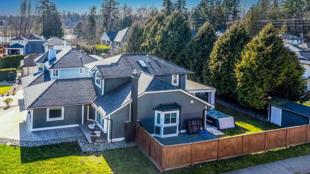 b1367744d6a933efdd4f3919ab5d2ca48692c26d at 5297 197 Street