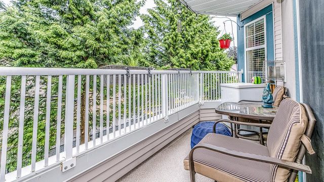 3229ed496ebdcb85ab1adce498ba1d35b5f6c187 at 205 - 11960 Harris Road