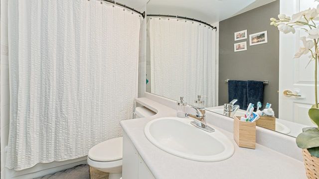 8956dce3323b6571f49c9b2c8752ad96ae0f7c81 at 205 - 11960 Harris Road