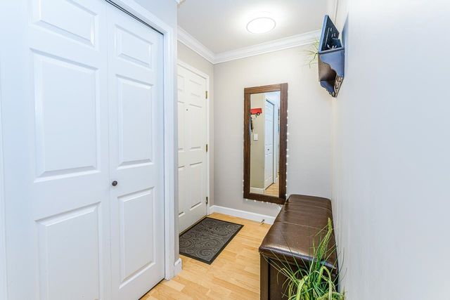 bdb08bf0eeb35e7714949bd0f380398c410a8a05 at 205 - 11960 Harris Road