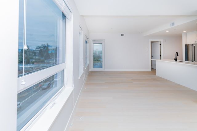 0d7f2be5e42681e20d3d09e0f8491509b6430dad at 505 - 22226 Brown Avenue