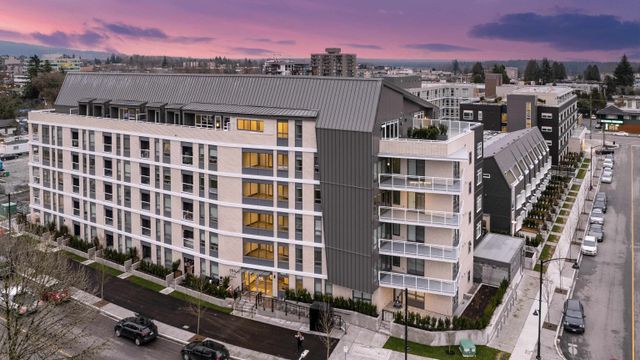 922b9d6f9023da99517e1235a1d03fc82f053d26 at 505 - 22226 Brown Avenue