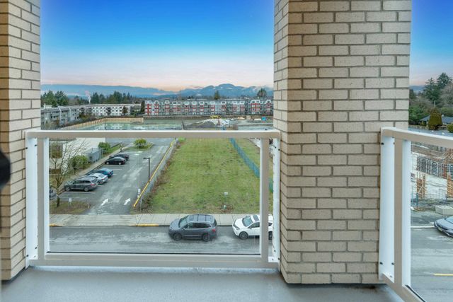 f9de38ca2735d14ad26037cc2f2e69d054a8de3a at 505 - 22226 Brown Avenue