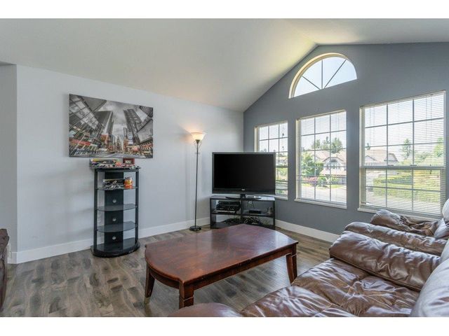 6f69cc2e169cae7b70938ebfb28a21f9b3e50f46 at 8428 Cade Barr Street 6f69cc2e169cae7b70938ebfb28a21f9b3e50f46 at 8428 Cade Barr Street