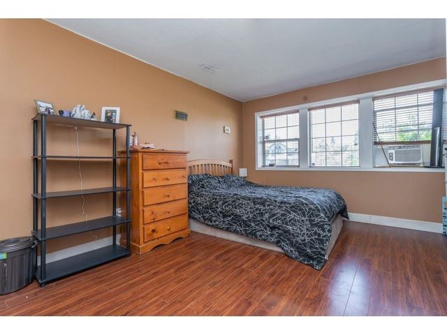 86ea4334d13ed22d155eb4eb121011898060d39f at 8428 Cade Barr Street