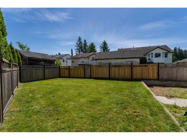 903644d13737eb0ddce495bd2cf12d5d8d3e90b6 at 8428 Cade Barr Street