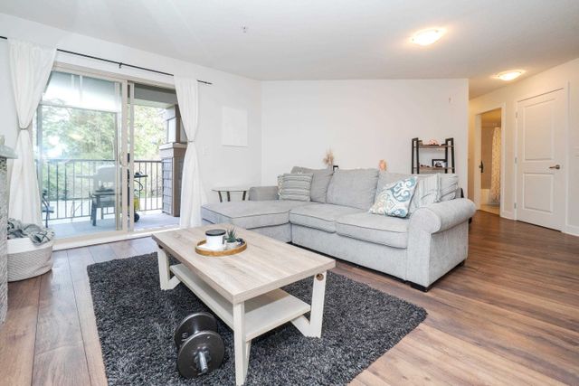 4090b2dcc35bda94793fcff5348d448cbc4871d7 at 221 - 12248 224 Street