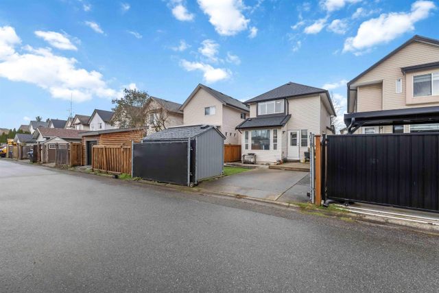 18476-66a-avenue-cloverdale-bc-cloverdale-39 at 18476 66a Avenue, Cloverdale BC, Cloverdale