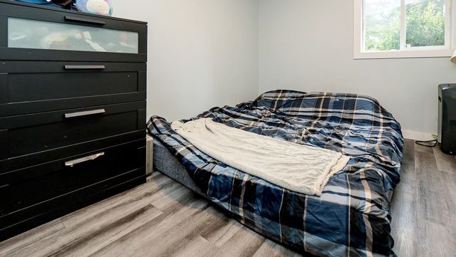 32787f682ac8c181193514ba7bf966c60750c9ab at 11113 284 Street