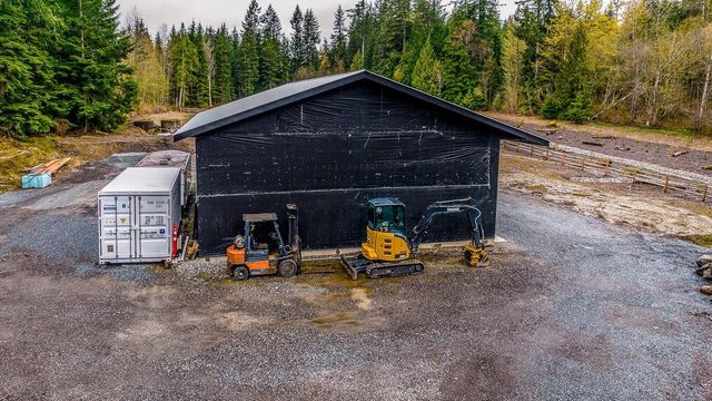 39e52c03a3d45988cb6f8f88e522cbaedde7f01c at 11113 284 Street