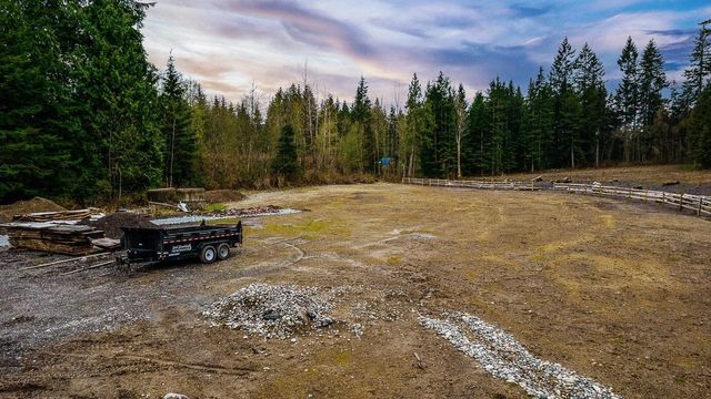 926613433ce95a8bce8d9f1b09894262e5f2bea5 at 11113 284 Street