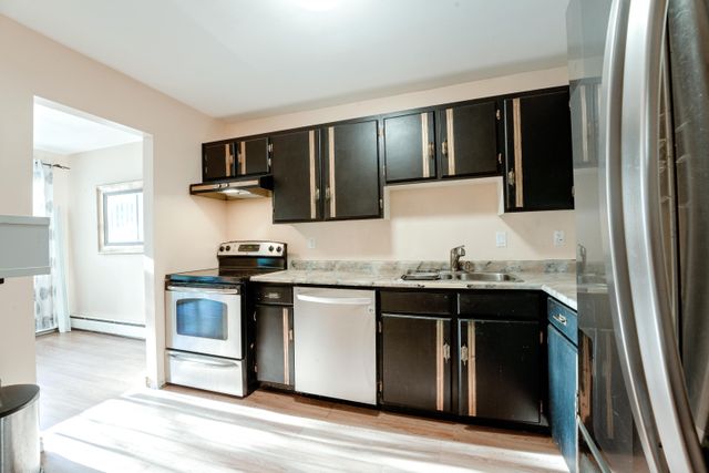 906bb6384a7a1ad8c9d86f1337de19277ce0c102 at 202 - 12170 222 Street 906bb6384a7a1ad8c9d86f1337de19277ce0c102 at 202 - 12170 222 Street