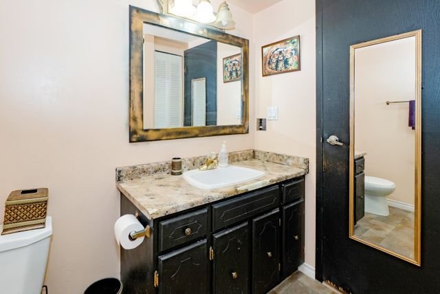 ece9213dcfddcdf9097e82794b4e7c75ba882969 at 202 - 12170 222 Street