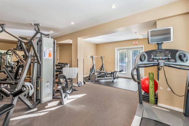 56f43599444676fefb30c00c549bb2b49b4bb5b8 at 310 - 12525 190a Street