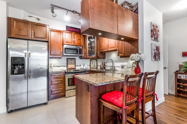 591aa6e87e93cf2814821adbdcf01df19666940c at 310 - 12525 190a Street