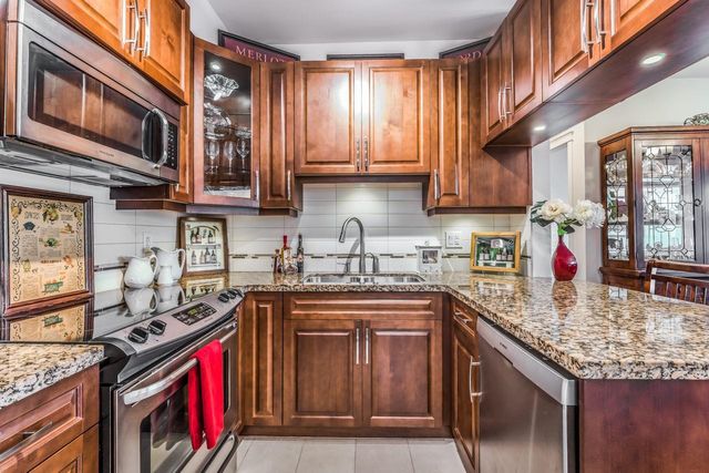 9612dfa9624accd6bf4ae57d1461a41254397764 at 310 - 12525 190a Street