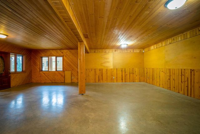 7935815bea6686a24a3d0eb79822dd0875c860e6 at 10402 Shaw Street