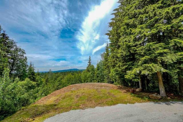 987546d1906e1e4d39b9c196ab53432159298a12 at 10402 Shaw Street