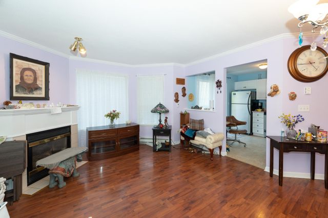 776c580600b05a0453e4ecf44ab8168c1f49e906 at 204 - 7554 Briskham Street